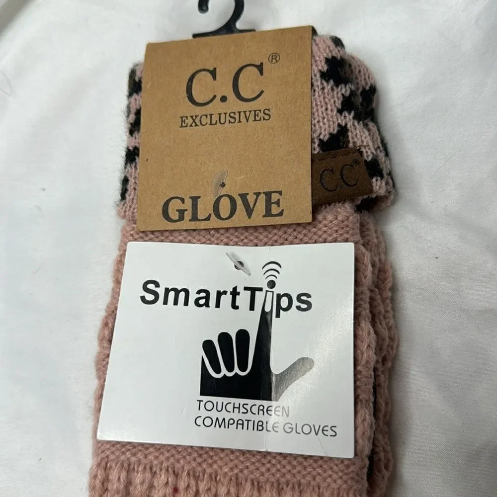 C.C. Exclusives Pink Leather Leopard Print Gloves With SmartTips. NWT.